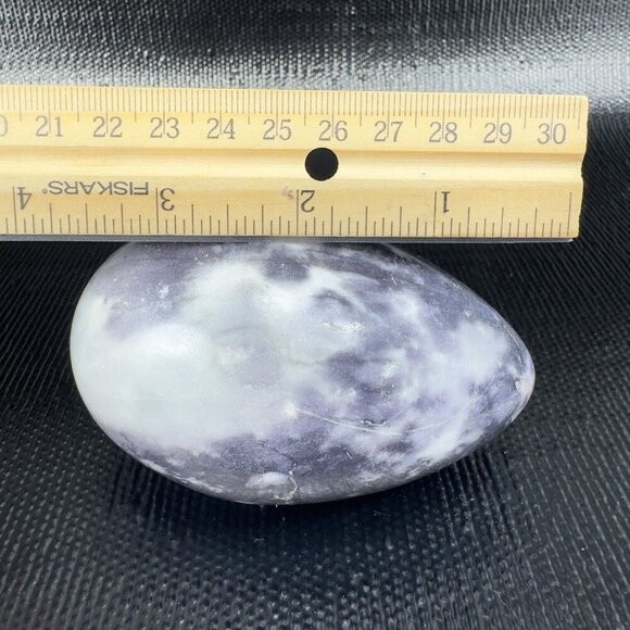 Vintage Italian Marble Carved Large Egg Figurine Paperweight Stone Heavy Purple - Picture 3 of 13
